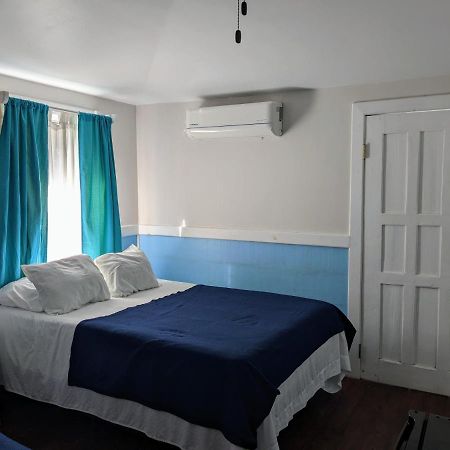Coral Beach Village Resort Utila Kültér fotó